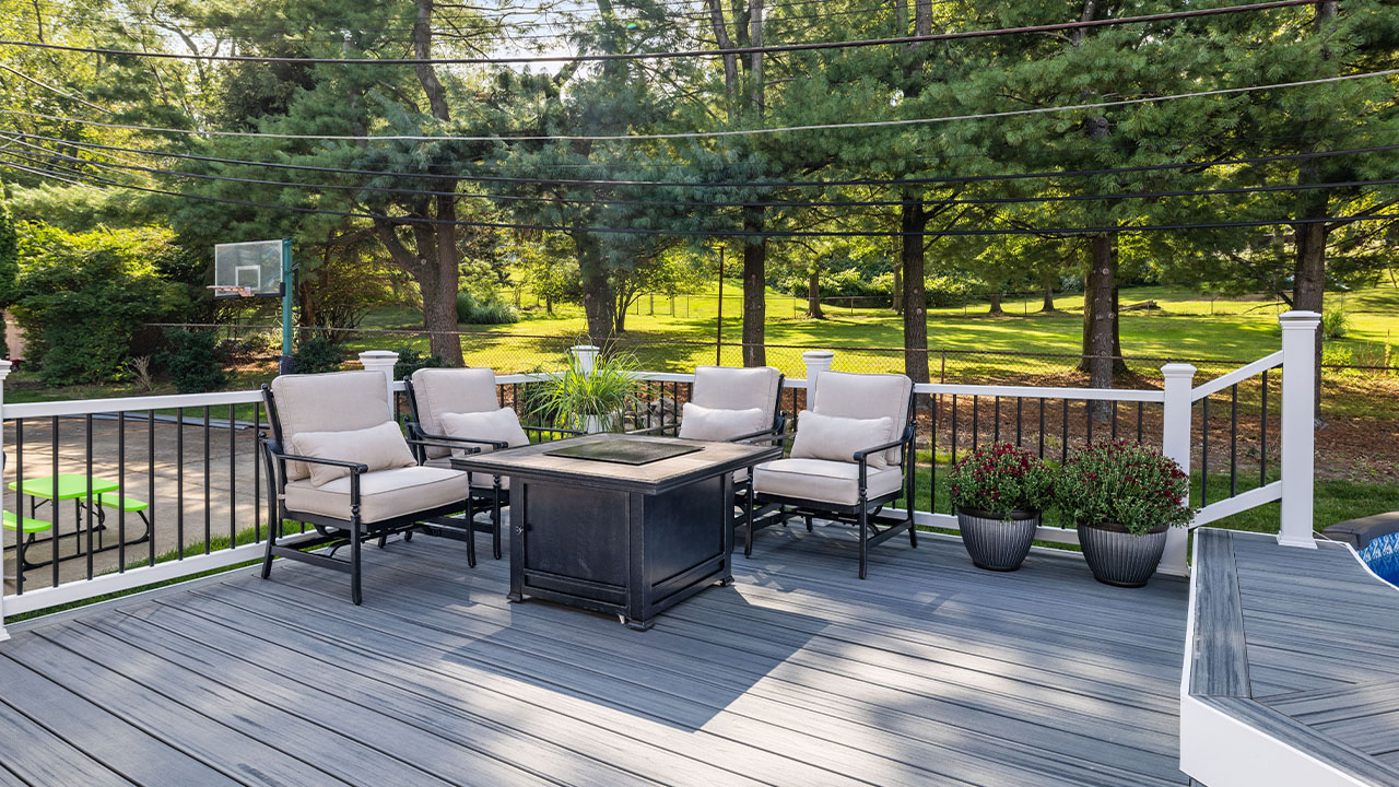 Deck patio installation contractors